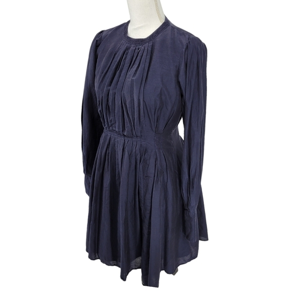 JOIE Pleated Dark Blue Dress With Zip up Back Made of a silk Blend Size 4 🖤 - Picture 11 of 13